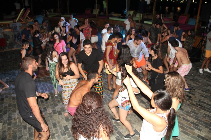Lasgidi Beach Party